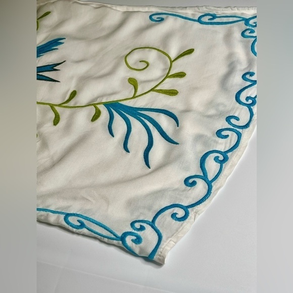 Bohemian Secret Garden Embroidered Cotton Blend Maternity Kimono Gown - Picture 11 of 12